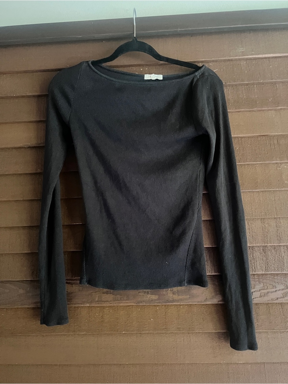 Black boatneck  Long-Sleeve Ribbed Women's Top